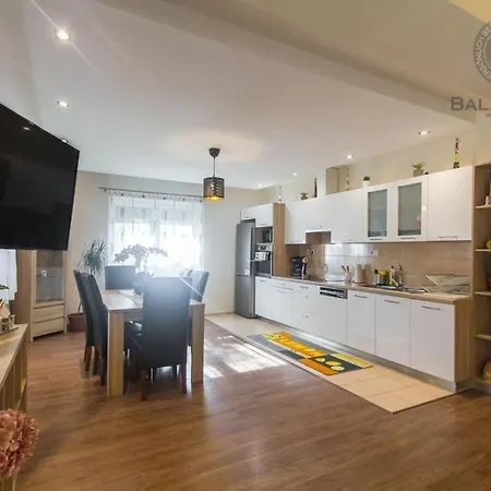 Eszter * Balatonkeresztúr