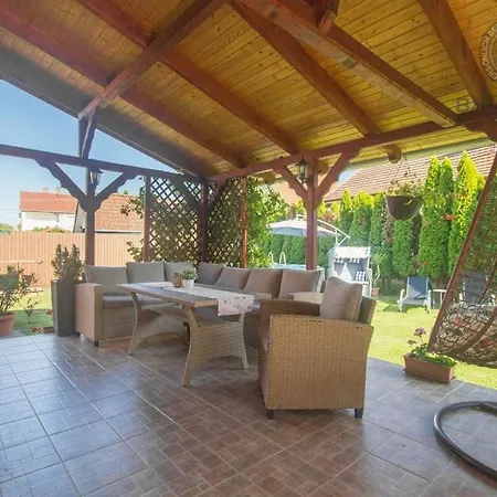 Eszter Holiday home *