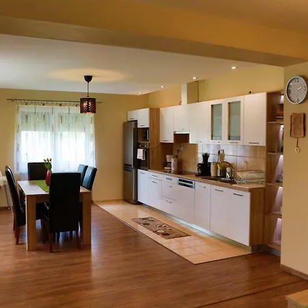 Holiday home Eszter Balatonkeresztur
