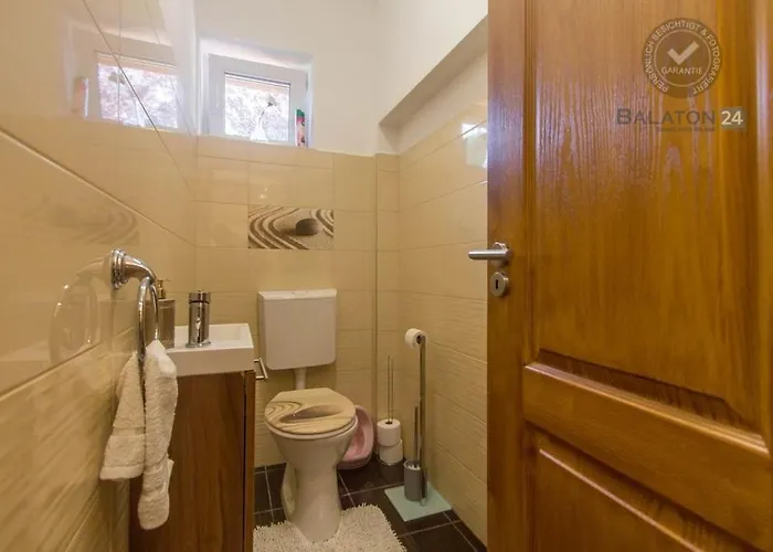 Eszter Balatonkeresztúr