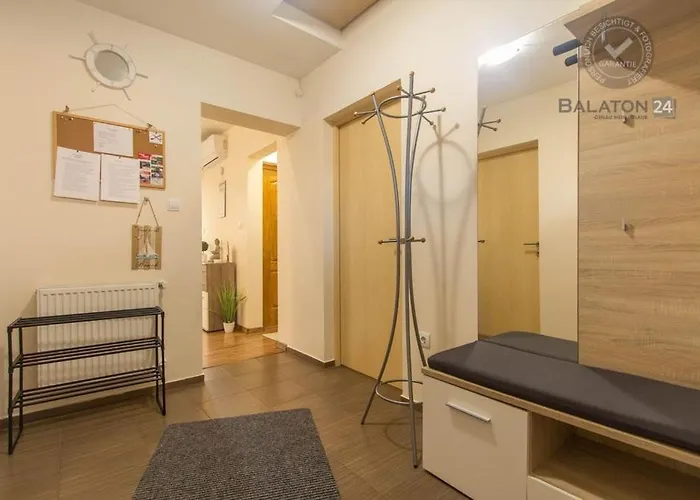 Semesterbostad Eszter *