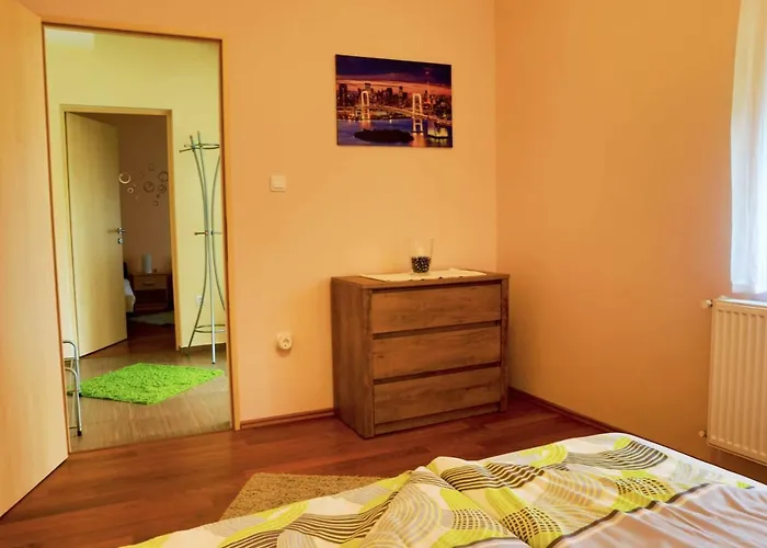 Semesterbostad Eszter *