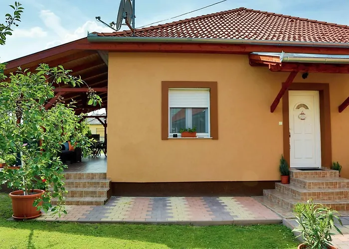 Eszter Nyaraló Balatonkeresztúr